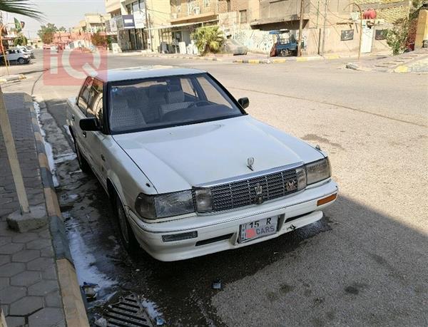 تويوتا كراون 1990 للبيع في العراق - الكوت
